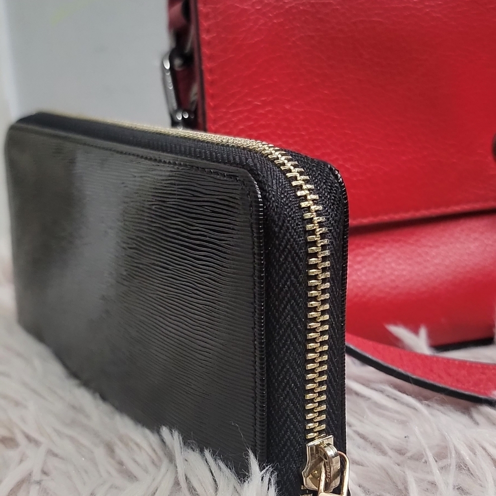 💙DANIER BUNDLE Cross body bag and Wallet - Picture 16 of 16
